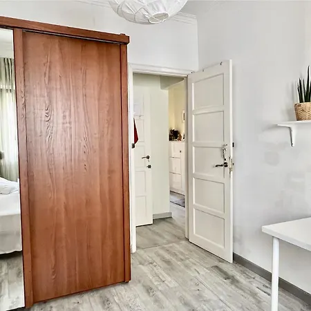 1 E 2 Pessoas-lisboa-alcantara Homestay