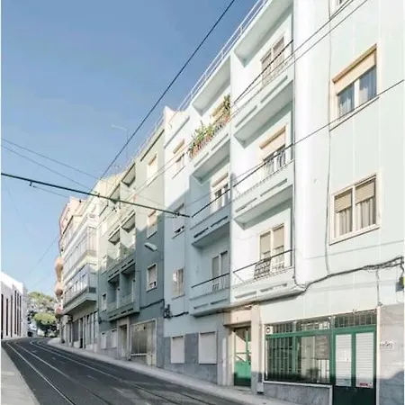 1 E 2 Pessoas-lisboa-alcantara Lisboa